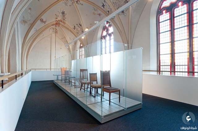 تحويل كنيسة قديمة إلى مكتبة رائعة في مدينة زوول الهولندية (18 صورة). Church-Transformed-into-Bookstore-5-640x425