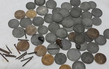 Farmer stomach ache hundreds coins