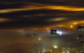 cities-in-the-clouds-when-skyscrapers-and-fog-meet