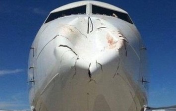 nose-cone-smashed-after-plane