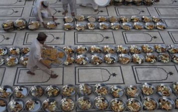 Iftar around the world