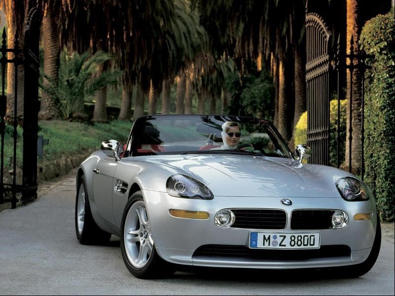 سيارة BMW Z8