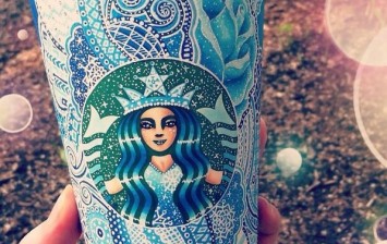 Starbucks Cups Into Art