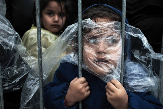 طفل لاجئ