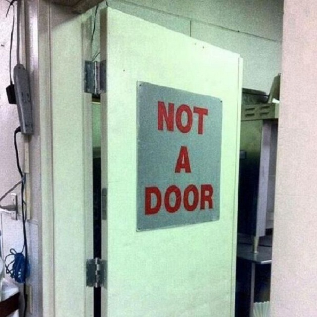 ليس باب