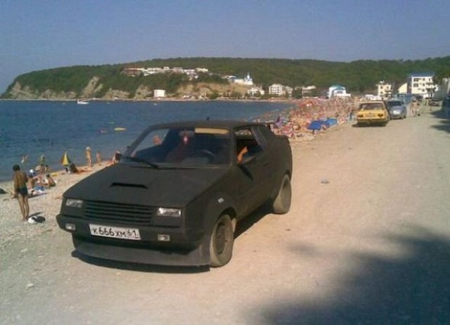 صور مضحكة و غريبة لسيارات تم تعديلها في روسيا بشكل مثير للسخرية 