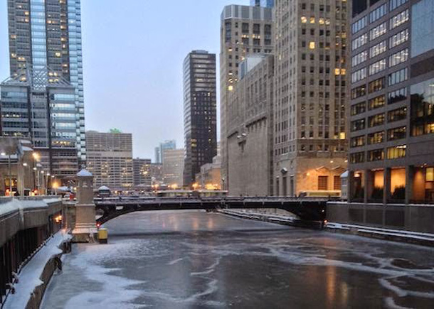 Frozen-Chicago-River