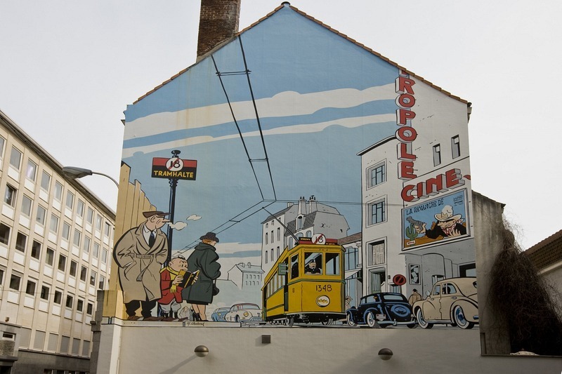 رسومات كوميك قصص مصورة على جدران مباني بلجيكا