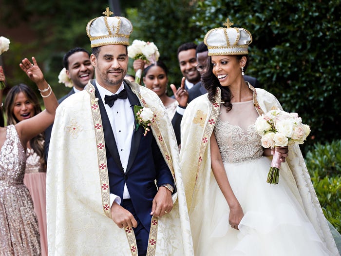 كيف يبدو الزفاف الملكي في مختلف أنحاء العالم -أريانا