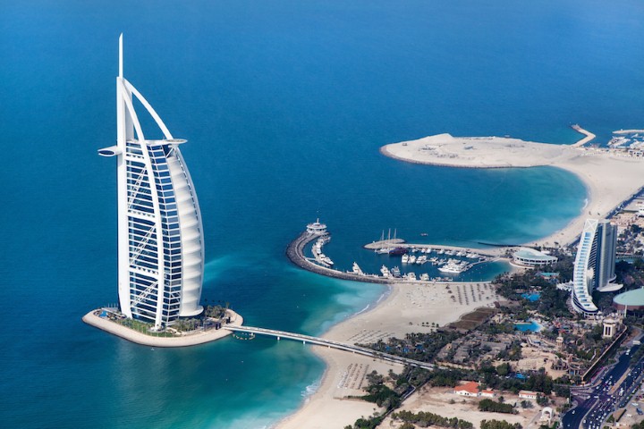 جزر دبي الاصطناعية 
