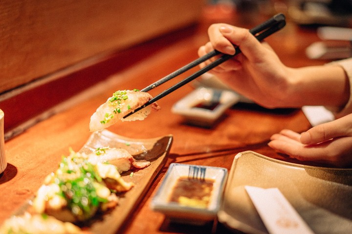 عيدان الأكل عادات يابانية